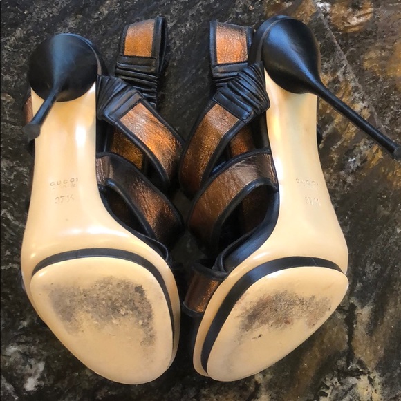 GUCCI HEELS - Picture 3 of 8